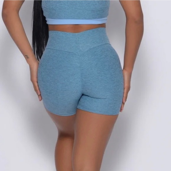 Bombshell sportswear straight up shorts - Picture 1 of 7